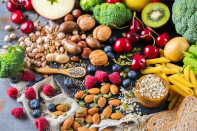 Essenzielle vegane Lebensmittel